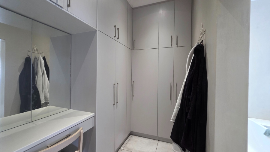 3 Bedroom Property for Sale in Hopefield Western Cape
